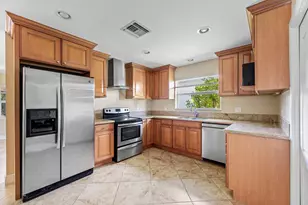 4572 White Cedar Ln, Delray Beach, FL 33445 - Photo 16