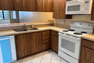 3521 Village Blvd, West Palm Beach, FL 33409 - Photo 4