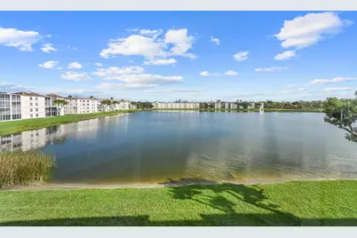 14096 Huntington Pointe Drive #305, Delray Beach, FL 33484 - Photo 2