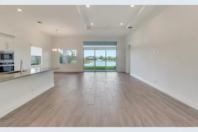 9998 N Regency Way, Palm Beach Gardens, FL 33412 - Photo 4