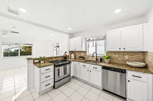 17 Fayette Dr, Ocean Ridge, FL 33435 - Photo 12