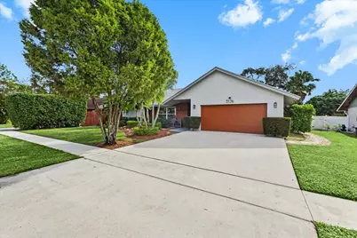 5136 Beechwood Road, Delray Beach, FL 33484 - Photo 2