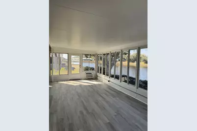 19 La Viilla Court, Fort Pierce, FL 34951 - Photo 4