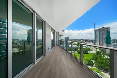 488 NE 18th Street #1905, Miami, FL 33132 - Photo 6