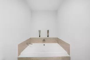 488 NE 18th St, Miami, FL 33132 - Photo 8