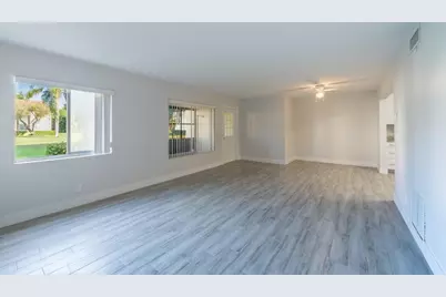 4765 Sable Pine Circle #B1, West Palm Beach, FL 33417 - Photo 4