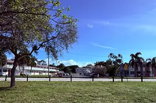 2204 Lake Osborne Dr, Lake Worth Beach, FL 33461 - Photo 16