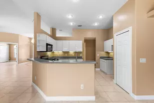 1698 SW Mockingbird Dr, Port Saint Lucie, FL 34986 - Photo 6