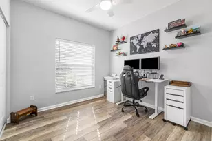 5112 Aurora Lake Cir, Greenacres, FL 33463 - Photo 22