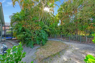 9055 Cypress Hollow Drive, Palm Beach Gardens, FL 33418 - Photo 36