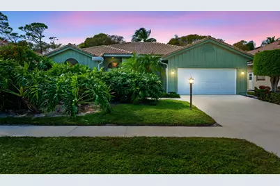 9055 Cypress Hollow Drive, Palm Beach Gardens, FL 33418 - Photo 2