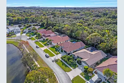 9055 Cypress Hollow Drive, Palm Beach Gardens, FL 33418 - Photo 54