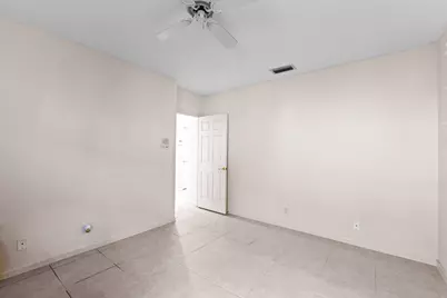 9055 Cypress Hollow Drive, Palm Beach Gardens, FL 33418 - Photo 18