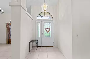 9055 Cypress Hollow Dr, Palm Beach Gardens, FL 33418 - Photo 4