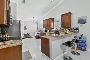 12623 SW 8th Ct, Davie, FL 33325 - Photo 12