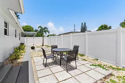 123 NW 6th Avenue, Delray Beach, FL 33444 - Photo 18