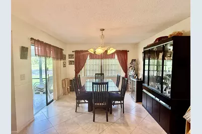10633 Greenbriar Court, Boca Raton, FL 33498 - Photo 8