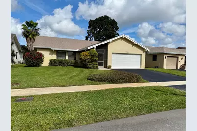 10633 Greenbriar Court, Boca Raton, FL 33498 - Photo 1