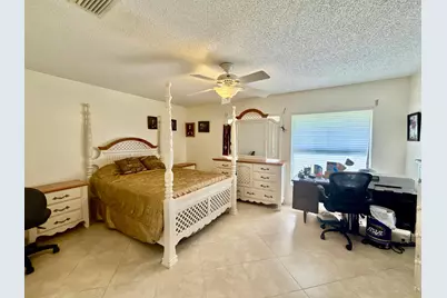 10633 Greenbriar Court, Boca Raton, FL 33498 - Photo 12