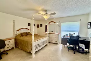 10633 Greenbriar Ct, Boca Raton, FL 33498 - Photo 12