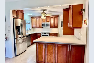 10633 Greenbriar Court, Boca Raton, FL 33498 - Photo 6