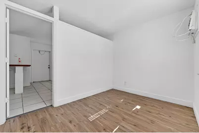 4081 N Dixie Highway #17, Oakland Park, FL 33334 - Photo 12