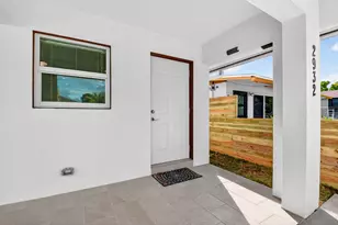 2932 Saginaw Ave, West Palm Beach, FL 33409 - Photo 4