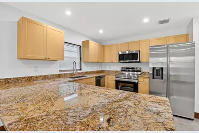 2932 Saginaw Avenue, West Palm Beach, FL 33409 - Photo 10