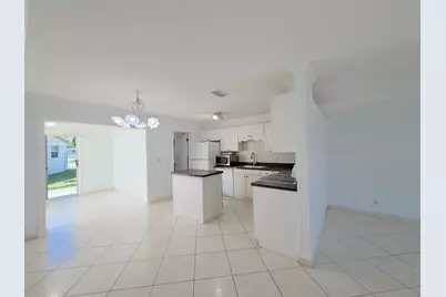 2704 Knight Lane, Delray Beach, FL 33445 - Photo 4