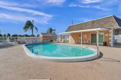 2704 Knight Lane, Delray Beach, FL 33445 - Photo 18