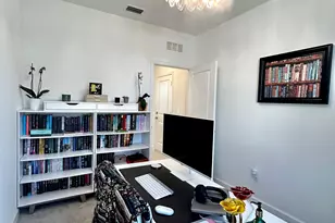 317 SE Crossoak Ln, Port Saint Lucie, FL 34984 - Photo 12