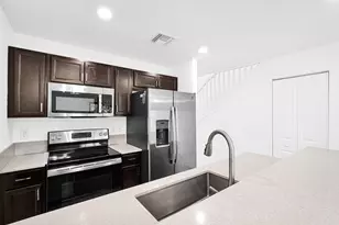 5045 Genove Pl, Palm Beach Gardens, FL 33410 - Photo 4