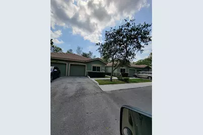 220 Crestwood Circle #102, Royal Palm Beach, FL 33411 - Photo 2