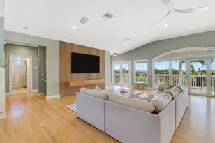 3781 NE Cheri Dr, Jensen Beach, FL 34957 - Photo 10