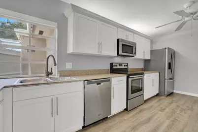 2003 Vision Drive, Palm Beach Gardens, FL 33418 - Photo 22