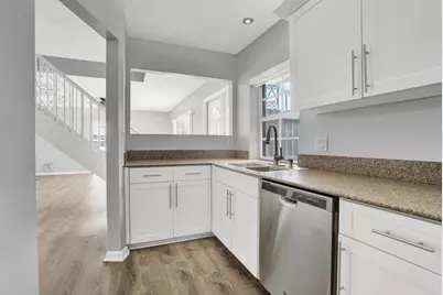 2003 Vision Drive, Palm Beach Gardens, FL 33418 - Photo 24