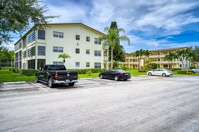 438 Mansfield K #438, Boca Raton, FL 33434 - Photo 2