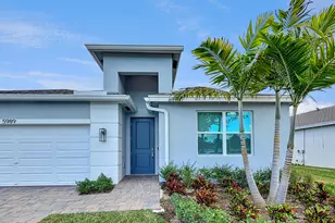 5989 SE Sky Blue Cir, Stuart, FL 34997 - Photo 2