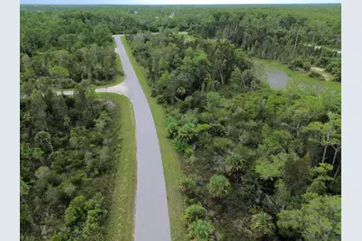 482 Westchester Drive, Lehigh Acres, FL 33972 - Photo 4