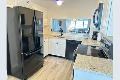 7593 Tahiti Lane #205, Lake Worth, FL 33467 - Photo 2