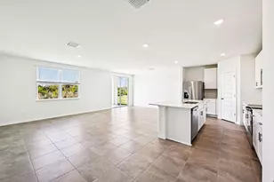 5469 Hampton Park Cir, Vero Beach, FL 32966 - Photo 8