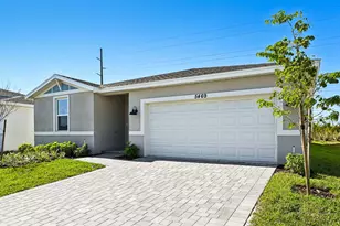 5469 Hampton Park Cir, Vero Beach, FL 32966 - Photo 2