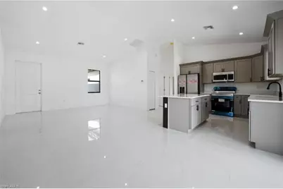 1213 NW 22nd Place, Cape Coral, FL 33993 - Photo 4