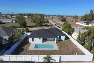 1213 NW 22nd Pl, Cape Coral, FL 33993 - Photo 26