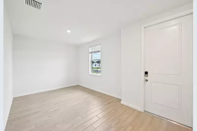 5461 Hampton Park Circle, Vero Beach, FL 32966 - Photo 4