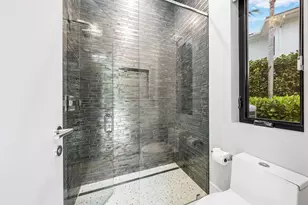 2391 Areca Palm Rd, Boca Raton, FL 33432 - Photo 40
