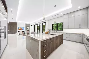 2391 Areca Palm Rd, Boca Raton, FL 33432 - Photo 24