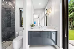 2391 Areca Palm Rd, Boca Raton, FL 33432 - Photo 40