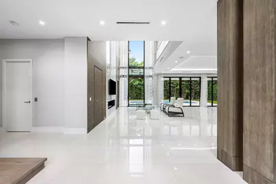 2391 Areca Palm Road, Boca Raton, FL 33432 - Photo 10