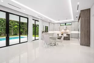 2391 Areca Palm Rd, Boca Raton, FL 33432 - Photo 20